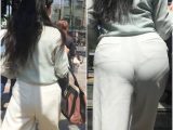 《人気作品の再編集・パンティー透けを恥ずかしいと思わないシリーズ④》 No.810【お尻の肉付きが非常にエロい丸見えパンティーを