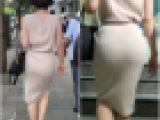 《どんな関係性なんだ！？》 No.1143【雰囲気といいBODYといいファッションといいなんとも美しい女性の着衣尻】