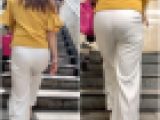 《長身お姉さんの白パンツ》 No.1151【ワイドパンツの良い所】