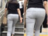《なんか凄いエロそうな柄のパンティー》 No.1178【フィット感抜群なスキニーパンツの醍醐味が集約された着衣尻】