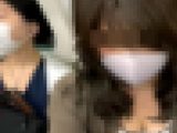 胸元チラリなお姉さん1