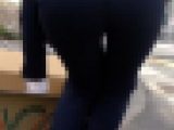 おかず142（超爆尻パンツスーツスタイルな肉尻OL！！）