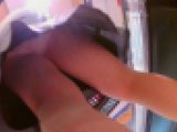 顔出しパンチラお買い物中の清掃系お姉さんを逆さ撮り【動画】ヤバッち 004