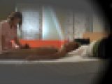 人妻マッサージ嬢は拒みきれないほど欲求不満！File.1