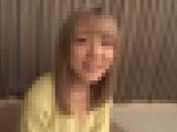 ギャル系の21歳女子大生が快感を抑えられなくなり美巨乳を揺らして喘ぎまくる