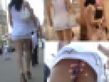 【Tバックパ】超スレンダー絶品美女のタイトミニの真下から喰い込みパンツを盗撮！！