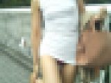 【個人撮影】有名温泉街 昼間の露出散歩 はみ尻 ぷっくり乳首