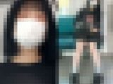 盗撮に気付いて薄目でこちらを確認する警戒心が強い女子大生