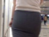 おかず537（エロすぎるタイスカ美人OL様の肉付きブリンな肉尻！！）