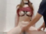 【リアル肉便器！】深夜の公衆トイレで目隠し拘束してハメた動画