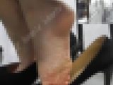 【フルHD動画】イベントスタッフのパンプス脱ぎ足の裏
