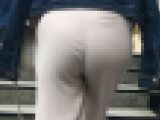 No.146「Part1・いい塩梅にお肉の付いたピンクパンツ尻」