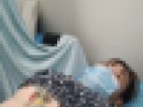 熟女の上半身診察中(4)