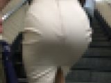 No.224「ムチムチ爆尻　結婚式へ向かうアラサーお姉さん」