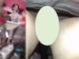 某グローバルメーカー・ギャラリーコンパニオンさん☆アノ日も笑顔で接客中（MF014）