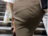 【好評再販SALE】ピチピチタイトスカートのエロくて弾力のある淫乱的なお姉さんOLの肉尻【148】