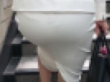 【好評再販SALE】エグい！美人スレンダーセレブママとその娘！でもママのお尻があまりにもエロくて勃起必死！！【165】