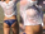 【フルHD】海水でシャツが濡れて乳首が透け透けに！