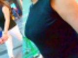 No.851目を引く迫力満点巨乳に周囲の乳好きは無視できないお姉さんに密着取材