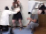 立ち羽交い絞めからの全力責めでへたり込みグッタリしちゃったお姉さん（完全オリジナル）