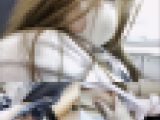 電車おっぱい揉み17 余裕でアイドルのセンターレベルの可愛すぎるコの生おっぱいを触りまくりました！！