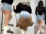 【音あり高画質】観光地のブランコと階段でハミ尻を見せつけ！