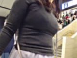 パツパツ巨乳なお姉さん
