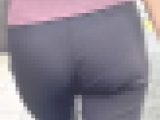 色白デカ尻OLのエロ巨尻！パッツンして張り付くデカ尻をムニュらせて男を挑発！ 下品なスラックス お姉さん編