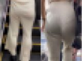 「透けまくるリブニットパンツスタイル(2名)」