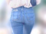 強気セレブのパッツン美巨尻！長身エロボディとムッチリ下半身のデカ尻を見せつけて庶民を挑発！ 下品な王道デニム お姉さん編