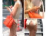 【OLシリーズ】カラフルな服を纏った超セレブOLのデカエロ尻の歩行【132】