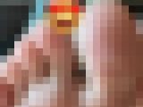 青髪の配信者さんから爪が伸びたよと知らせが来たので撮影した件