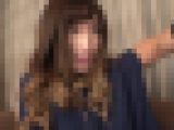 美脚の23歳キャンペーンガールが巨根で激しく突かれて初めての中イキを経験する