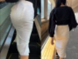 [4K]白のマーメイドスカートで透けパンしてるJDの若尻