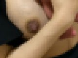 【家庭内盗撮】妻の授乳を隠し撮り 両乳オープンで乳首撮り放題