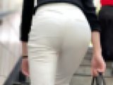《NOパン線！ハイクラスOLの白パンツ》