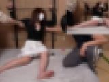 精神崩壊一歩手前ｗｗ　豪快な反応と笑い声でオジサン達にドＳスイッチを点火させるグラマー女子（完全オリジナル）