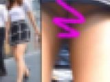 『お姉さん喰い込み過ぎですwww！！』美人お姉さんの卑猥なパ〇ティーを盗撮！！