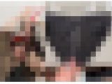 女子社員の下着にぶっかけ