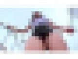タイトミニスカお姉さんの階段パンチラ