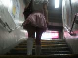 パンチラ画像　25年08月16日　　ハプニング　　オリジナルパンチラ動画　個人撮影　1本から購入可能　⇒　http://gcolle.pink/movie　　#Gcolle　#ジーコレ　#パンチラ　　