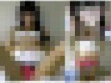 もだえ顔がソソる 昭和感漂う三つ編み眼鏡彼女