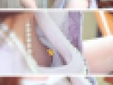 ドレス姿のお姉さん♥ヘアメイク中の胸チラ＆パンモロ